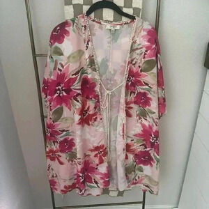 UMGEE FLORAL KIMONO SIZE M/L